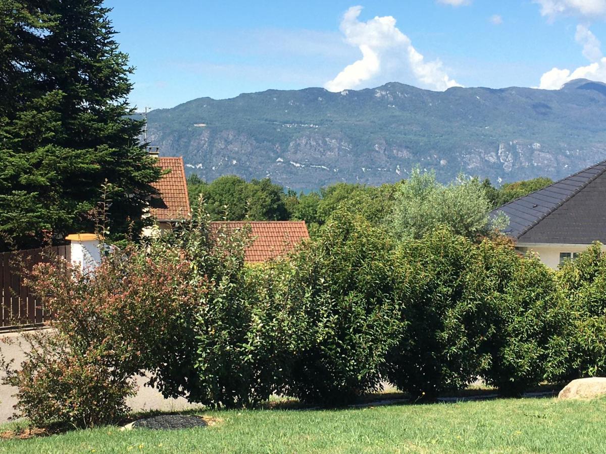 Appartement T2 indépendant dans maison Pugny-Chatenod Esterno foto