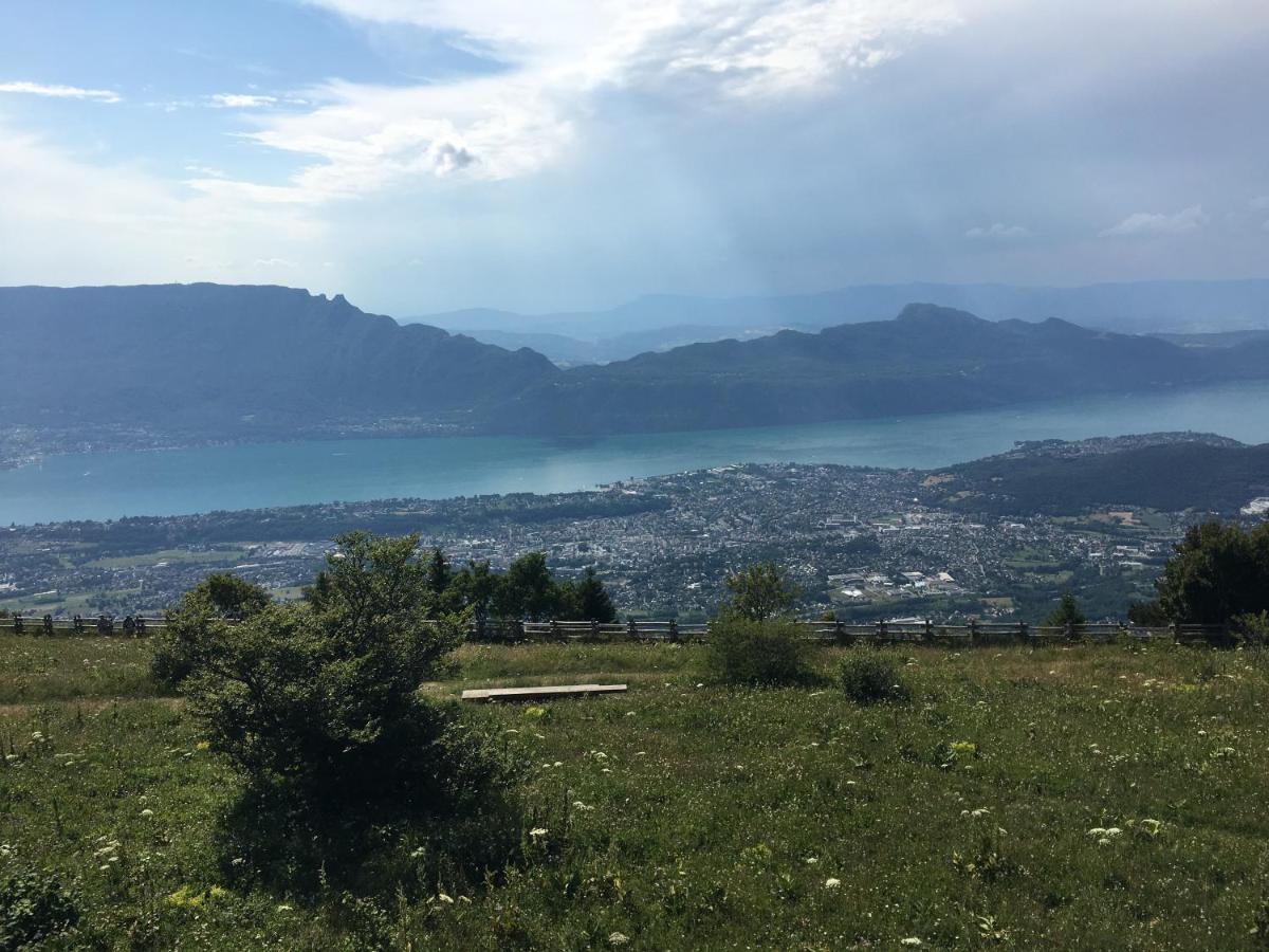 Appartement T2 indépendant dans maison Pugny-Chatenod Esterno foto