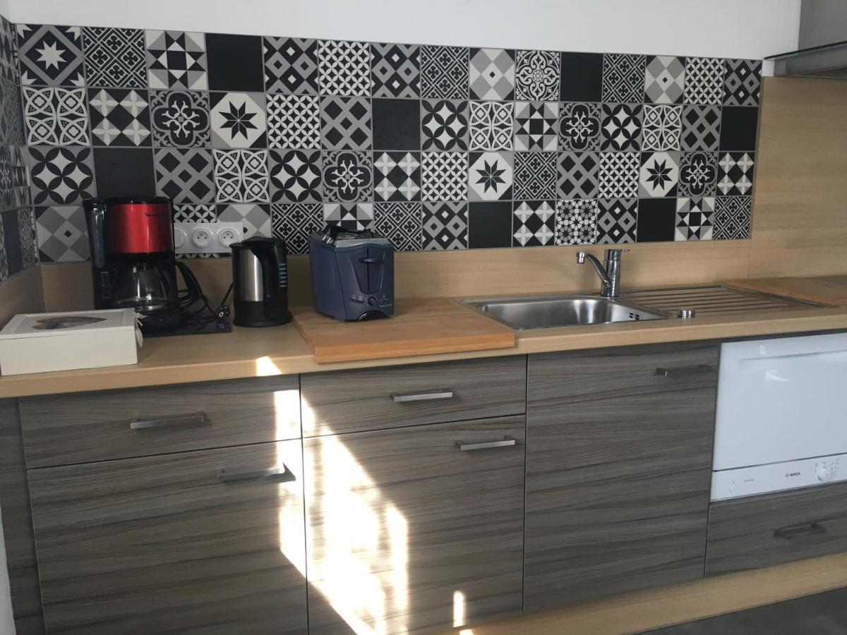 Appartement T2 indépendant dans maison Pugny-Chatenod Esterno foto