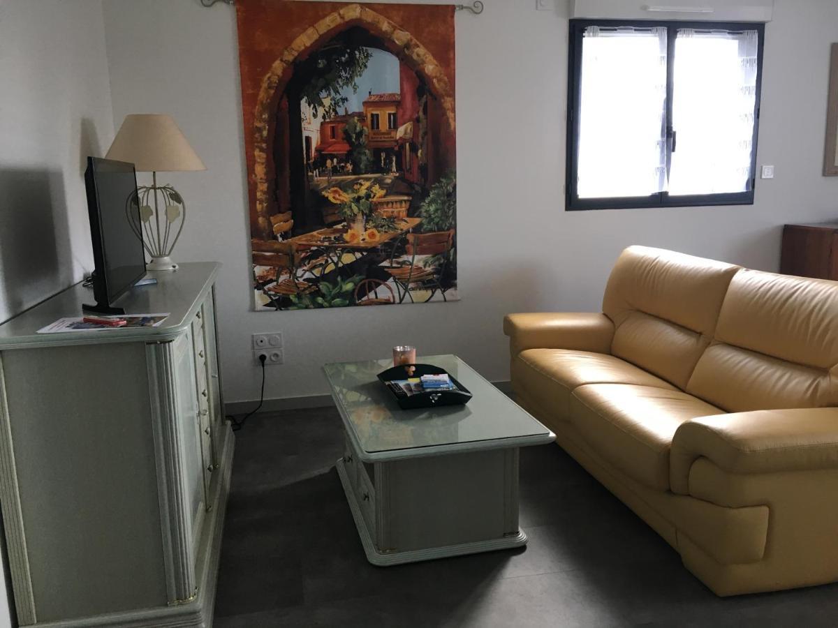 Appartement T2 indépendant dans maison Pugny-Chatenod Esterno foto